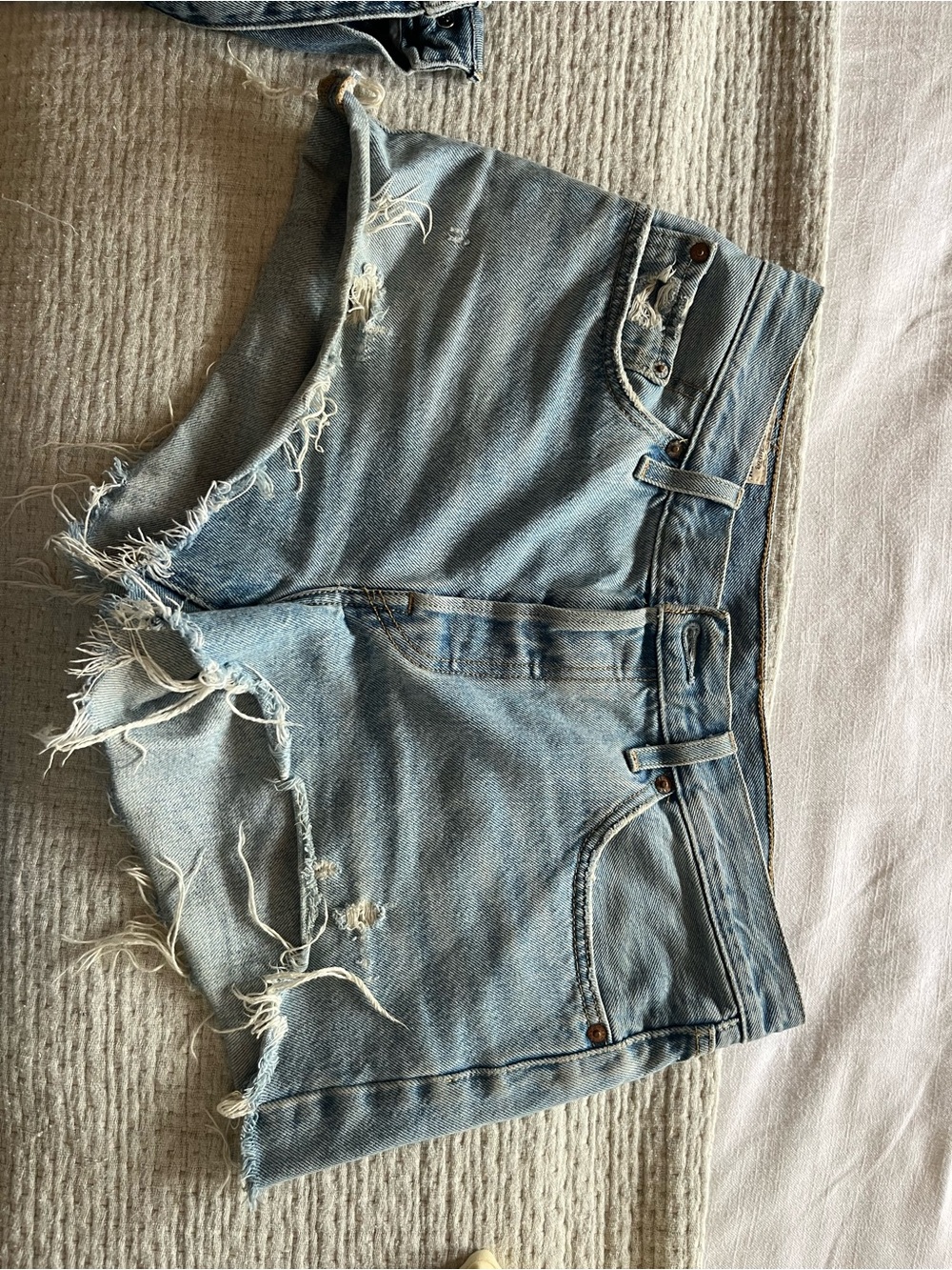 Levi’s cutoff shorts